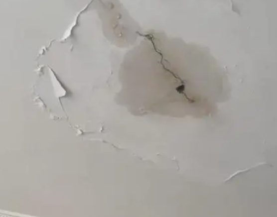 仁寿阳台漏水维修公司分享下屋面防水工程质量问题原因分析